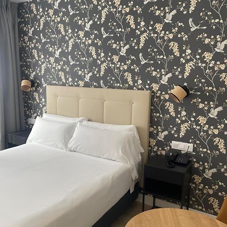 Hotel Cisneros Alcalá de Henares Екстериор снимка