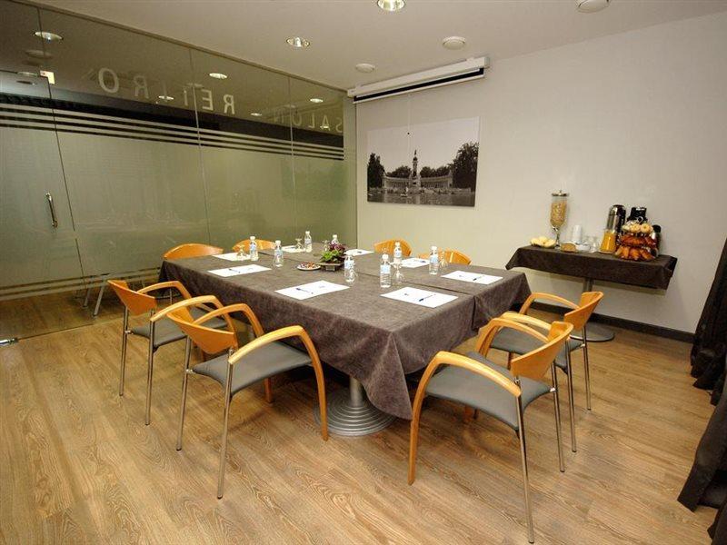 Hotel Cisneros Alcalá de Henares Екстериор снимка