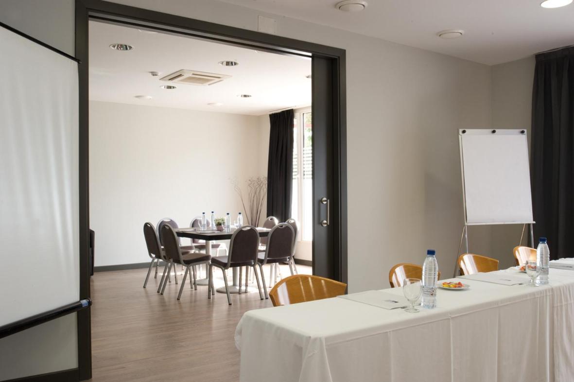 Hotel Cisneros Alcalá de Henares Екстериор снимка